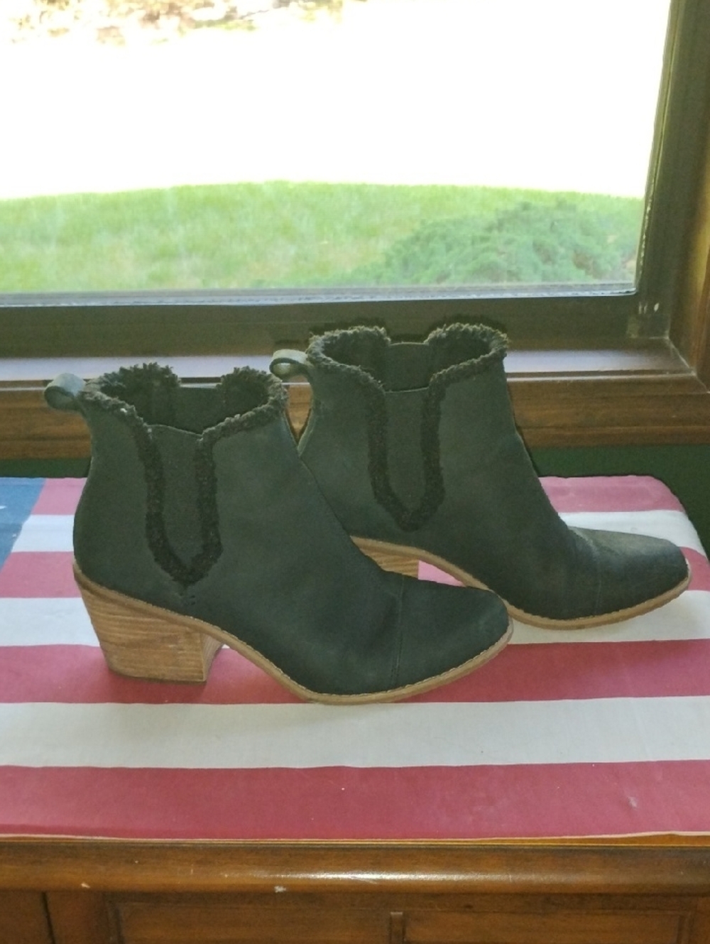 TOMS Black Suede-Look Ankle Booties with Faux-Shearling Trim